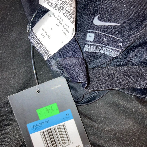 Nike Workout Top NWT - Picture 7 of 7